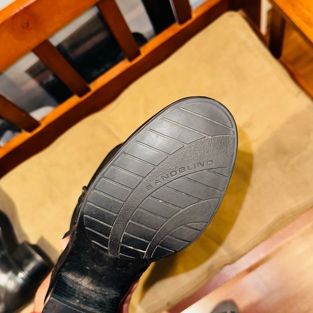 Bandolino Women Black Leather Riding Boots. - Picture 6 of 7